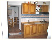 Fully fitted kitchen